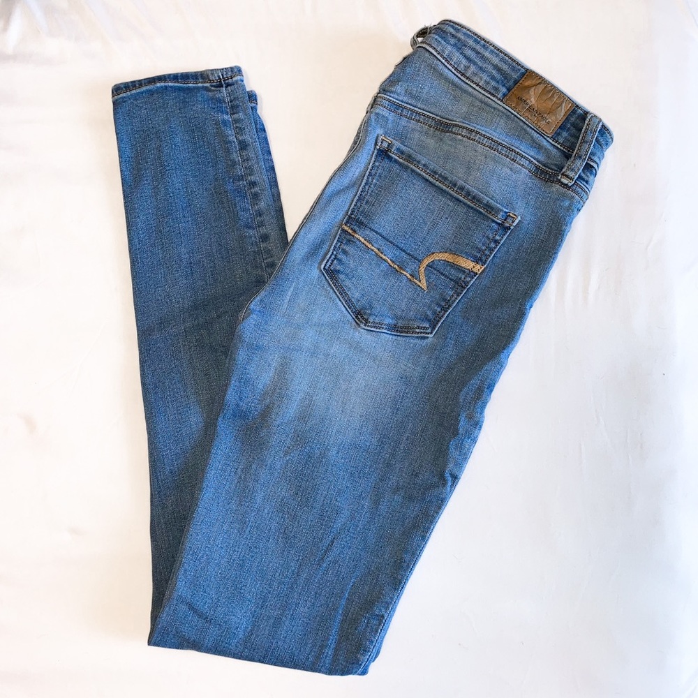 🦅American Eagle Super High Rise Jeggings
